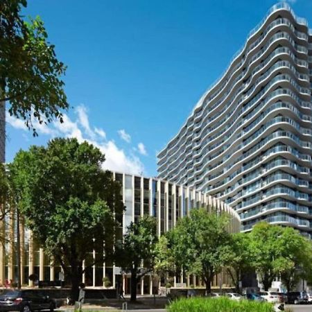 Readyset Apartments At Emerald Melbourne Luaran gambar