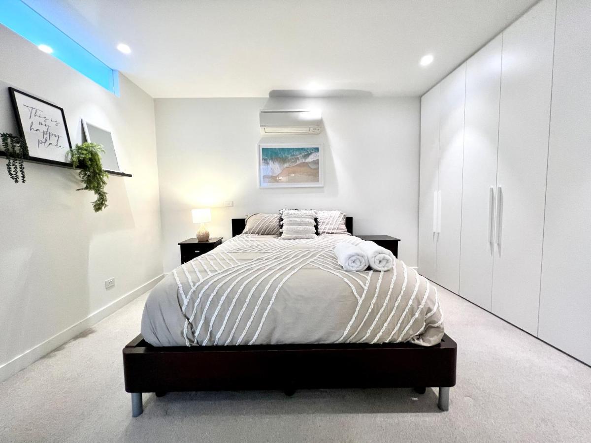 Readyset Apartments At Emerald Melbourne Luaran gambar